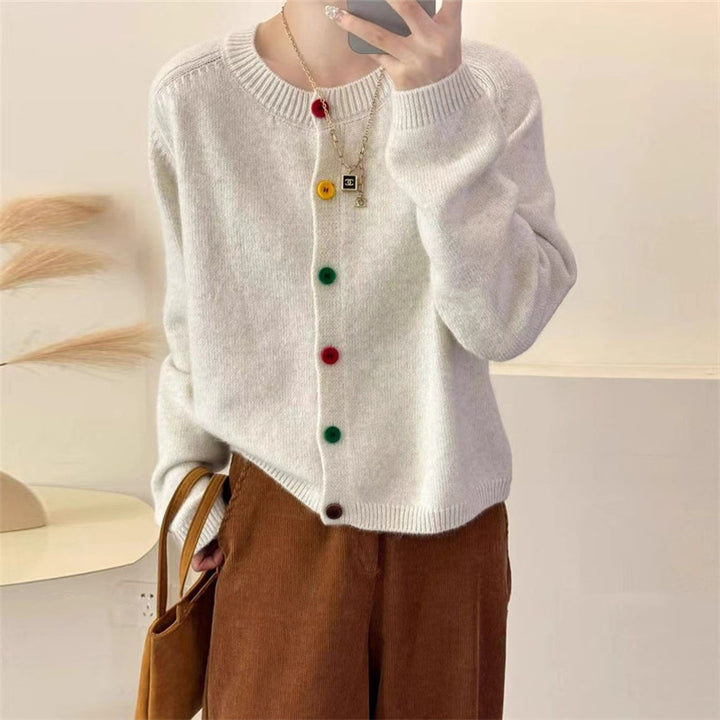 Ladies plush cardigan with colorful button details and a modern cut Lune London