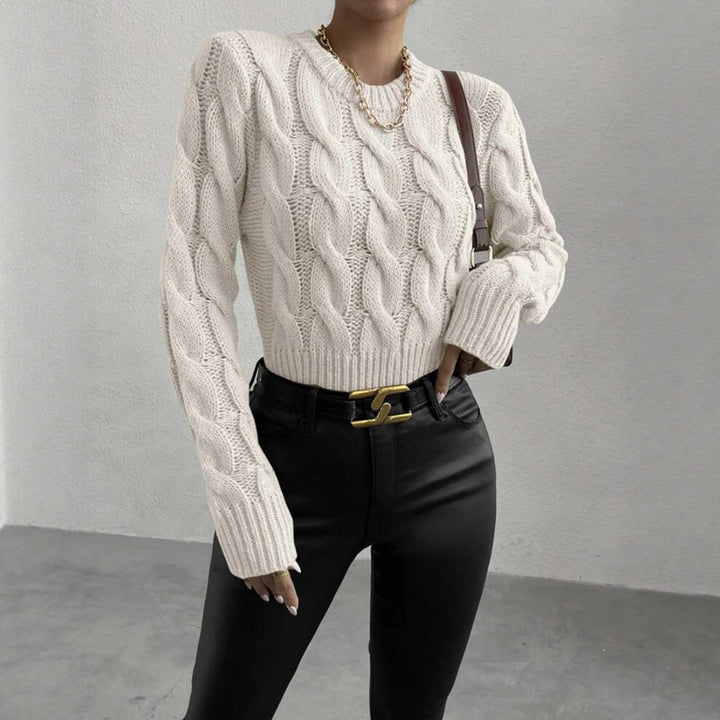Woman Thick knit sweater with twisted pattern Lune London