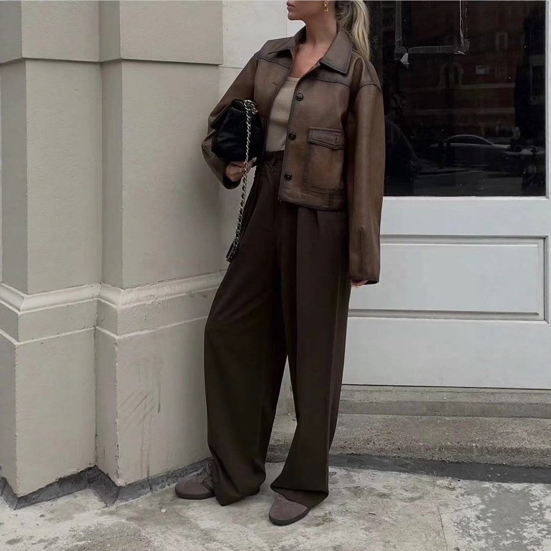 Women's faux leather jacket with practical pockets and modern cut Lune London