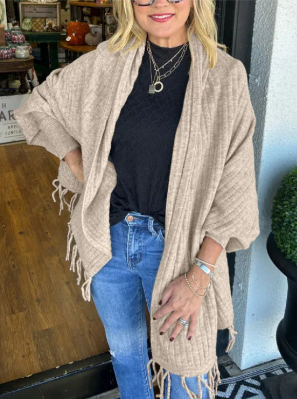 Ladies versatile poncho with fringes Lune London