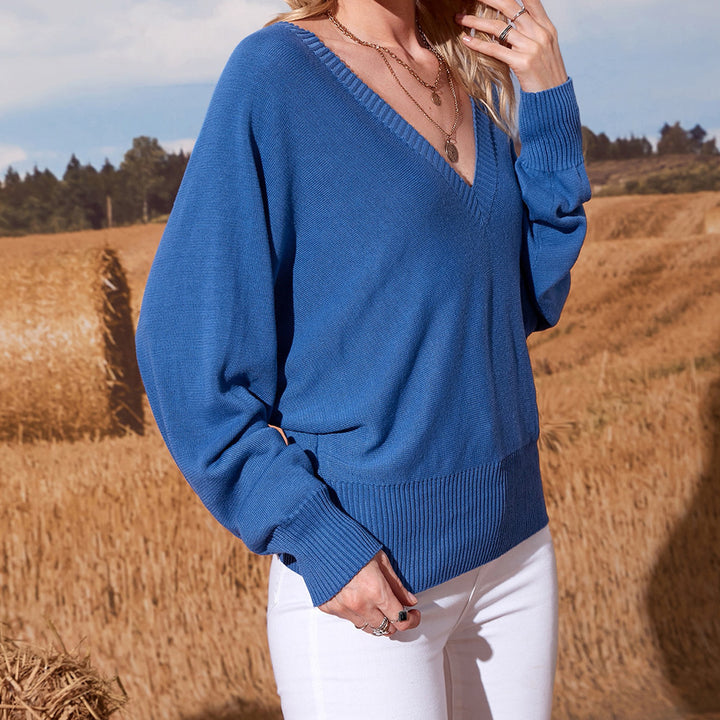 Ladies V-neck sweater with loose fit and puff sleeves Lune London