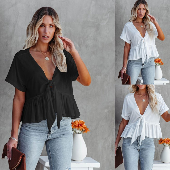 Blouse for women with a relaxed fit and gathers Lune London