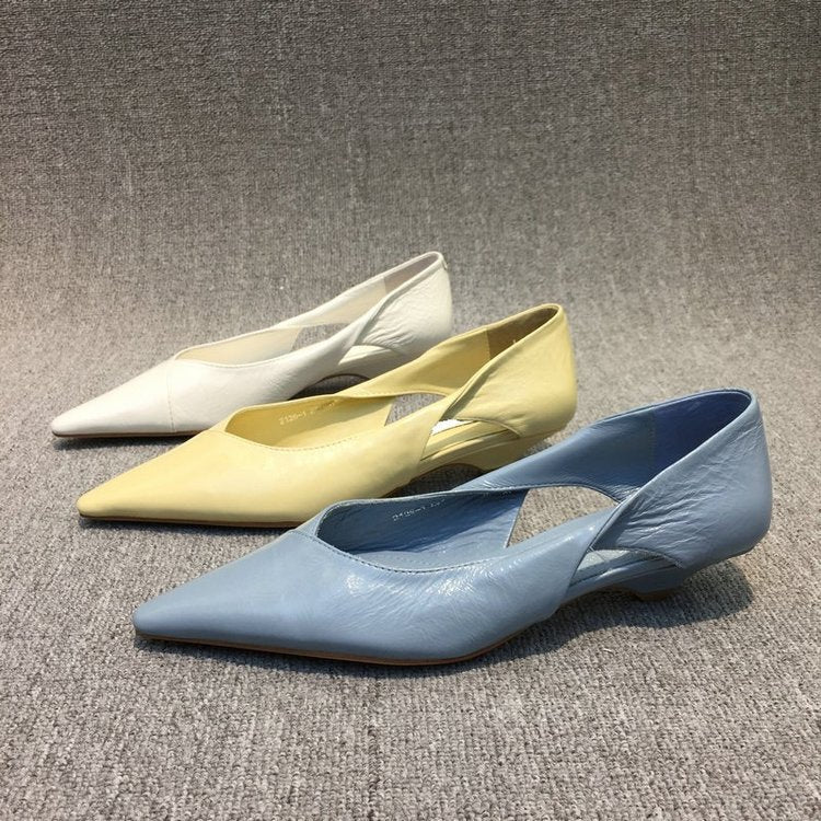Women Refined Lace Ballet Flats with Smooth Leather Surface Lune London