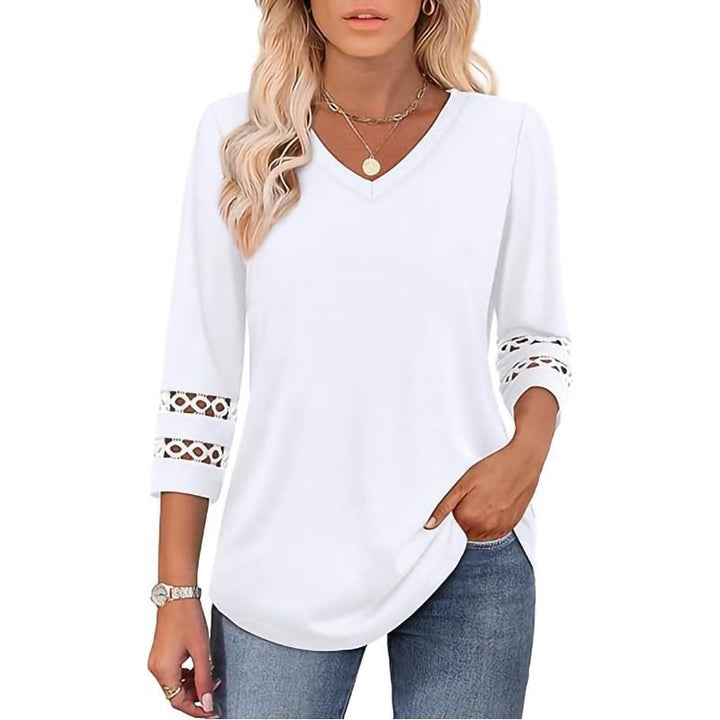 Casual V-neck T-shirt for women with lace sleeves Lune London