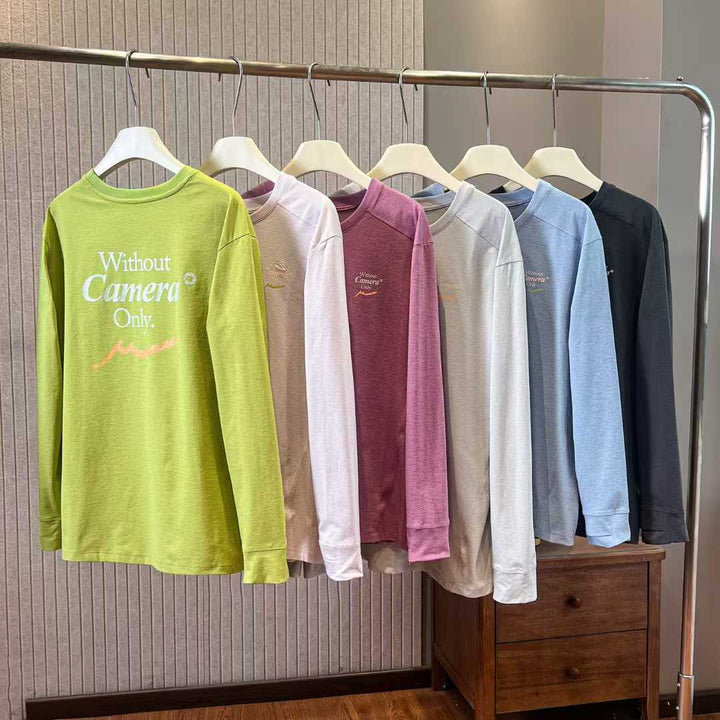 Chemise sportive à manches longues pour femmes avec une structure de tissu innovante Chic & Stil