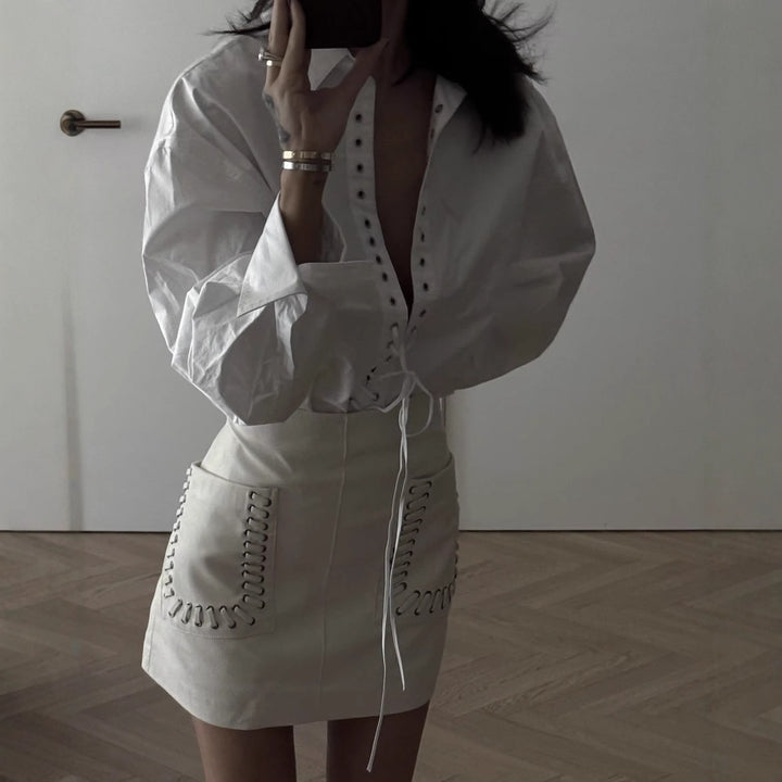 Blouse for women with elegant lacing and a modern collar Lune London