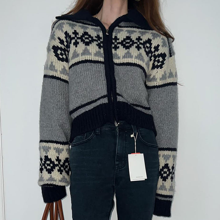 Women's cardigan with floral pattern and high collar Lune London