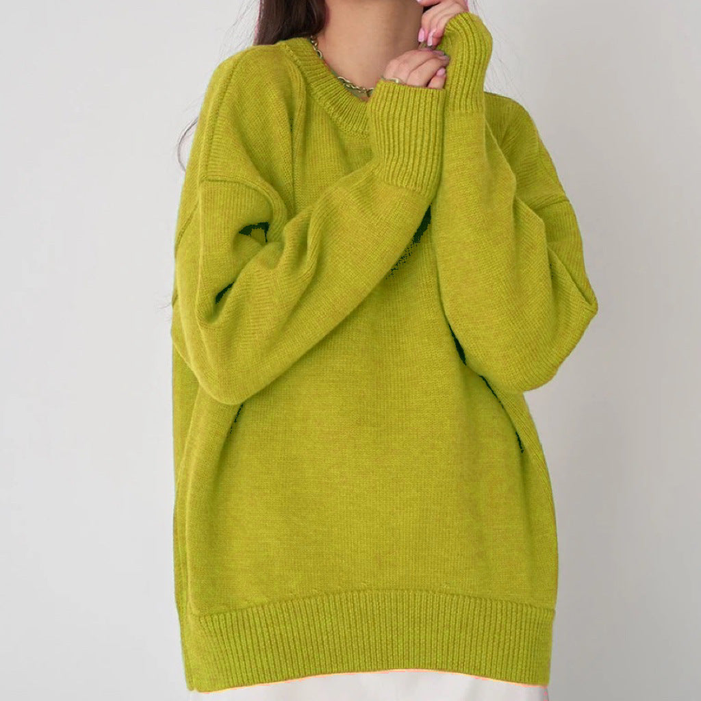 Ladies oversized pullover with a pretty knitted pattern and wide edges Lune London