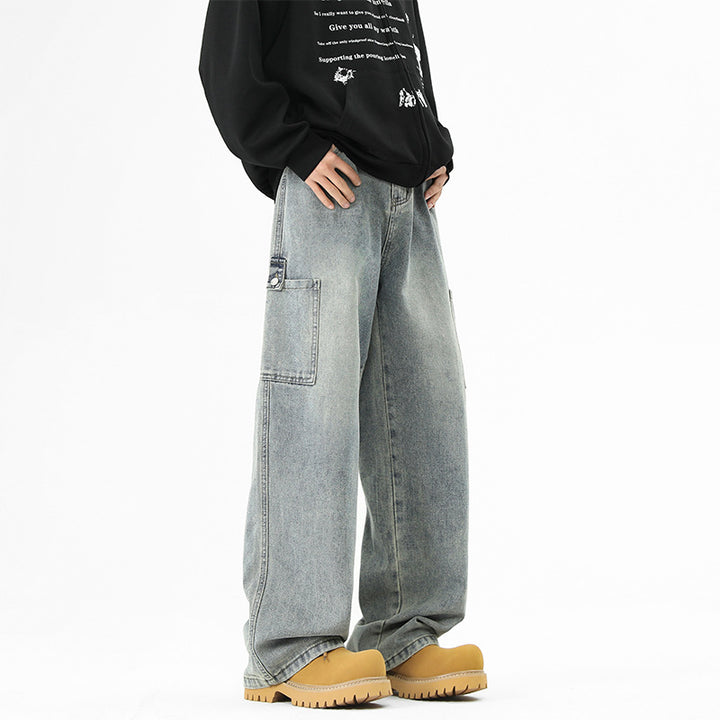 Casual and wide cargo jeans for men Lune London