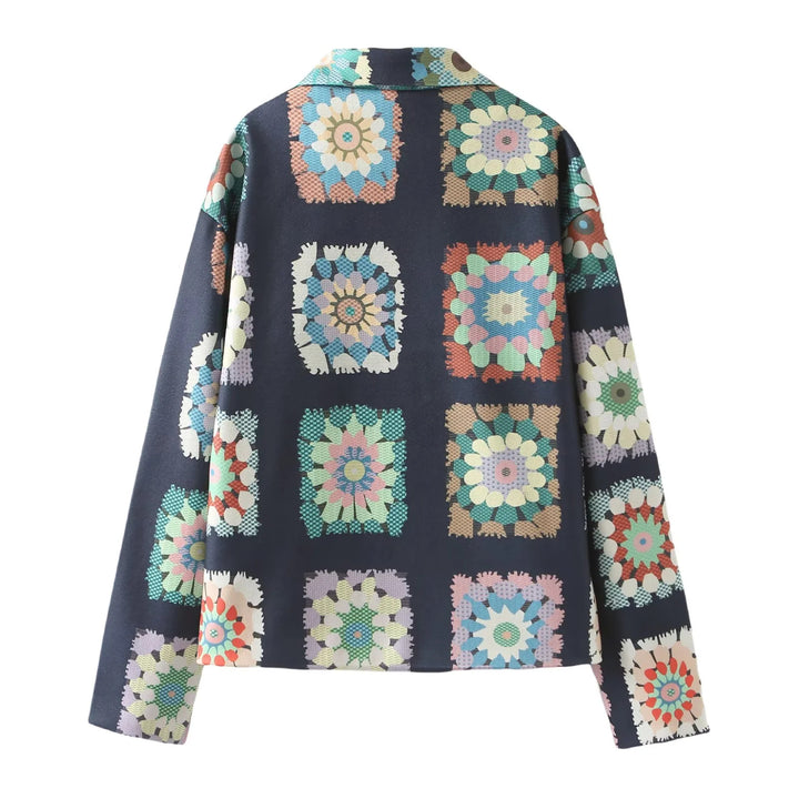 Fashionable women's jacket with floral pattern and practical pockets Lune London
