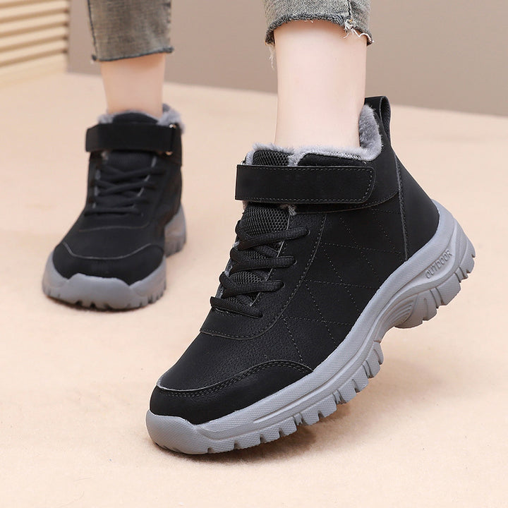 Women Winter Sneakers with Insulating Lining and Non-Slip Sole Lune London