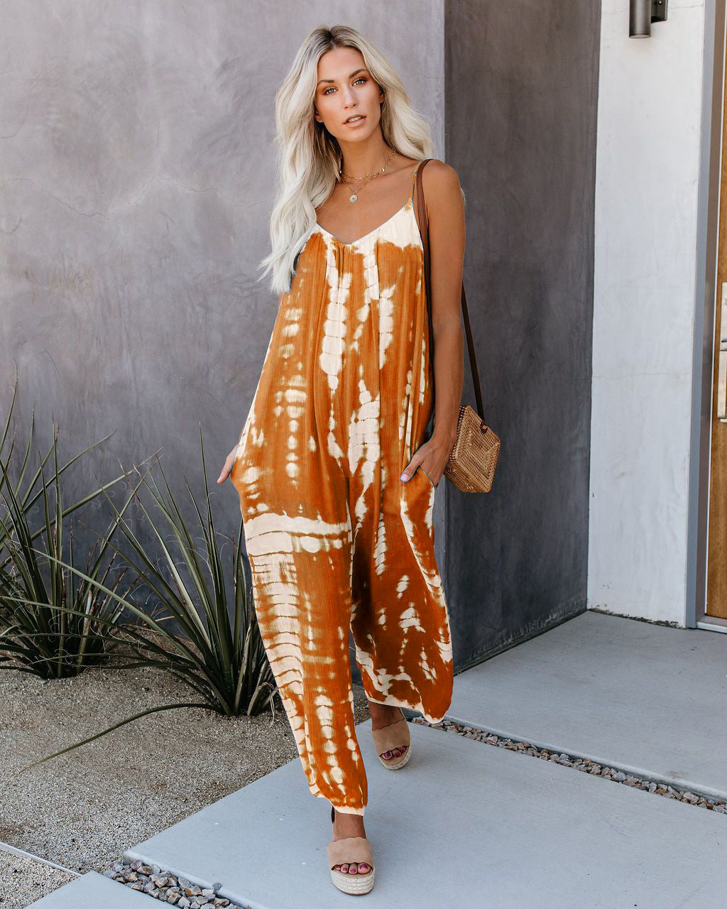 Ladies elegant jumpsuit with spaghetti straps and wide legs Lune London