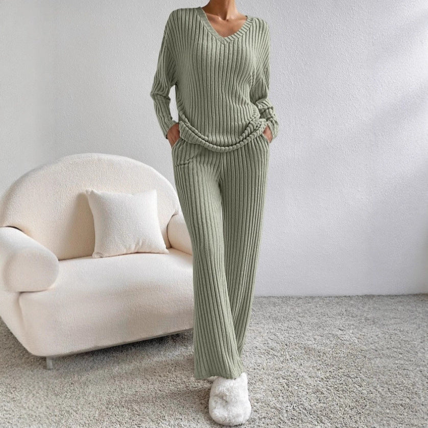 Combinaison en tricot confortable pour femmes au design moderne en rib Chic & Stil