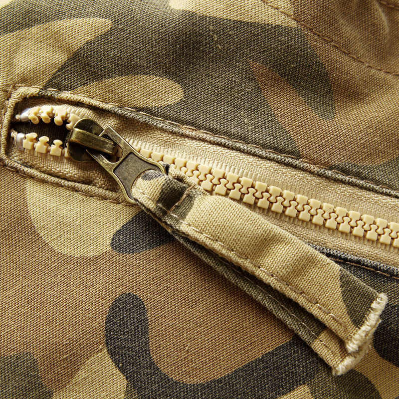 Lune London | Men's cargo pants with elastic waistband and versatile pockets