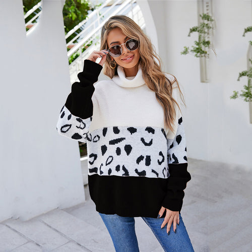 Trendy women's sweater with animal print Lune London