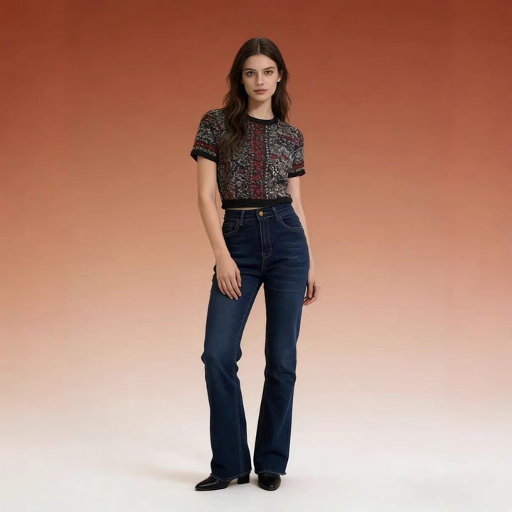 Ladies high-waisted bootcut jeans in elegant design Lune London