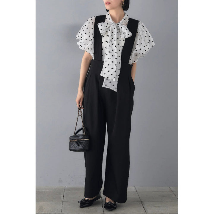 Elegant blouse for women with polka dots and puff sleeves Lune London