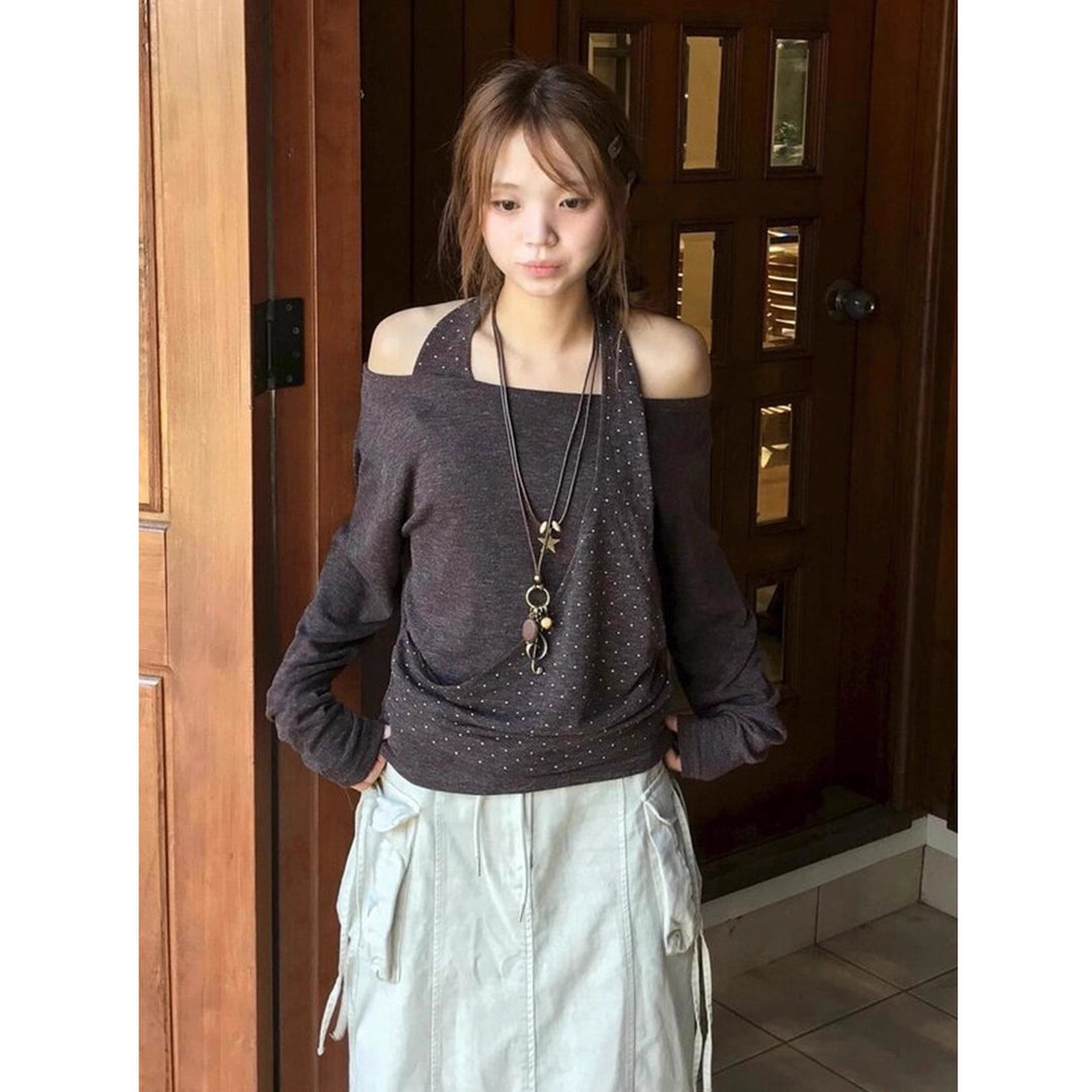 Women's long sleeve top with stylish cut-out detail Chic & Stil