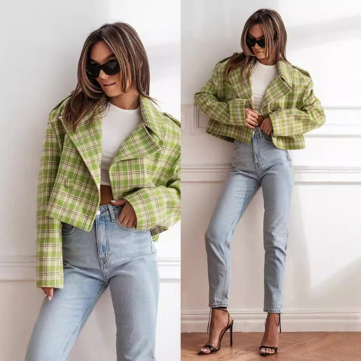 Plaid jacket for women with a modern cut Lune London
