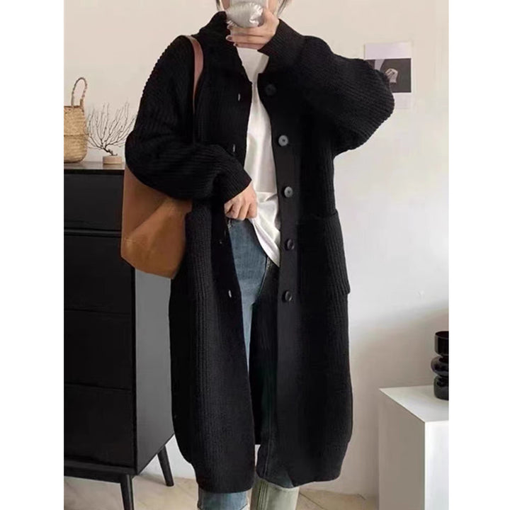 Manteau en tricot pour femmes avec grandes poches et détail de bouton Chic & Stil