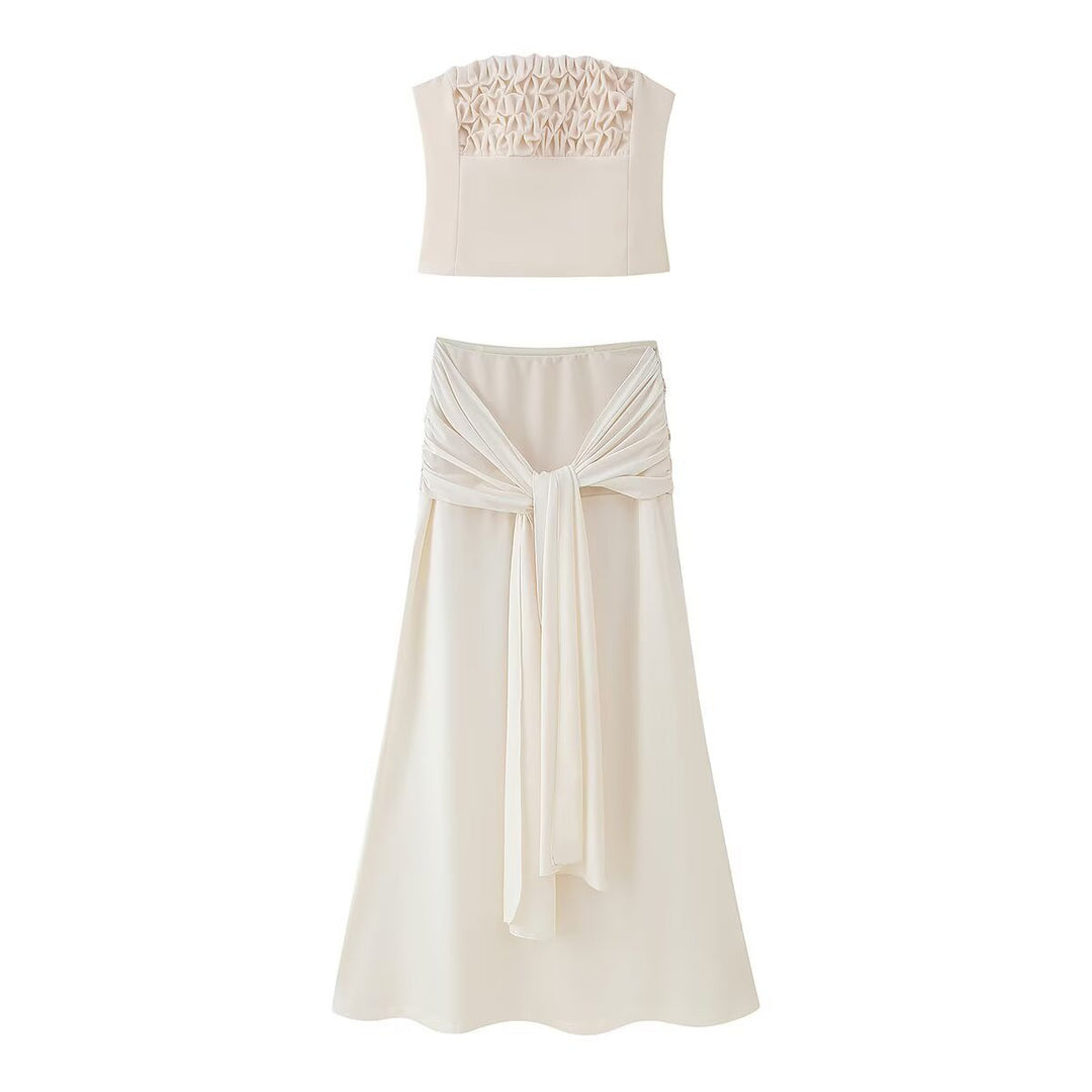 Woman sleeveless top with elegant ruffled embellishment Lune London