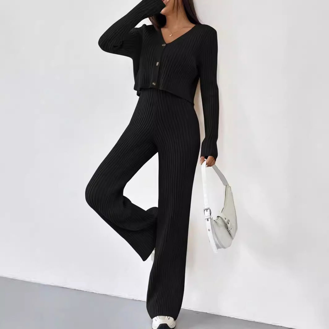 Woman knitted set Lune London