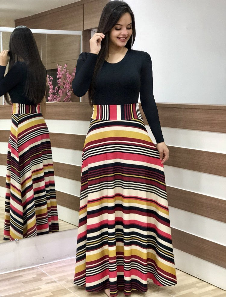 Women's Elegant Maxi Dress with Graphic Print and Flexible Waist Lune London