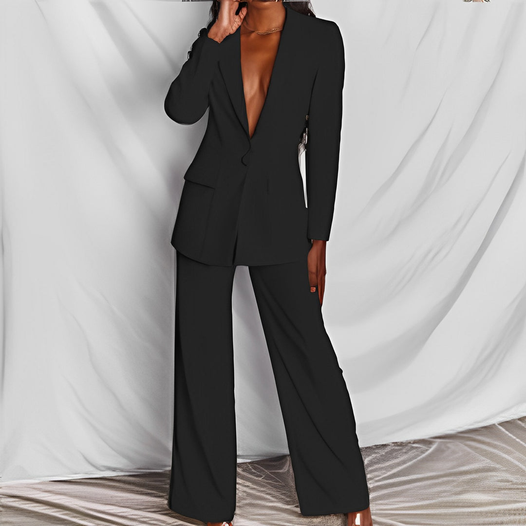 Ladies Elegant Suit with Fitted Blazer and Wide Trousers Lune London