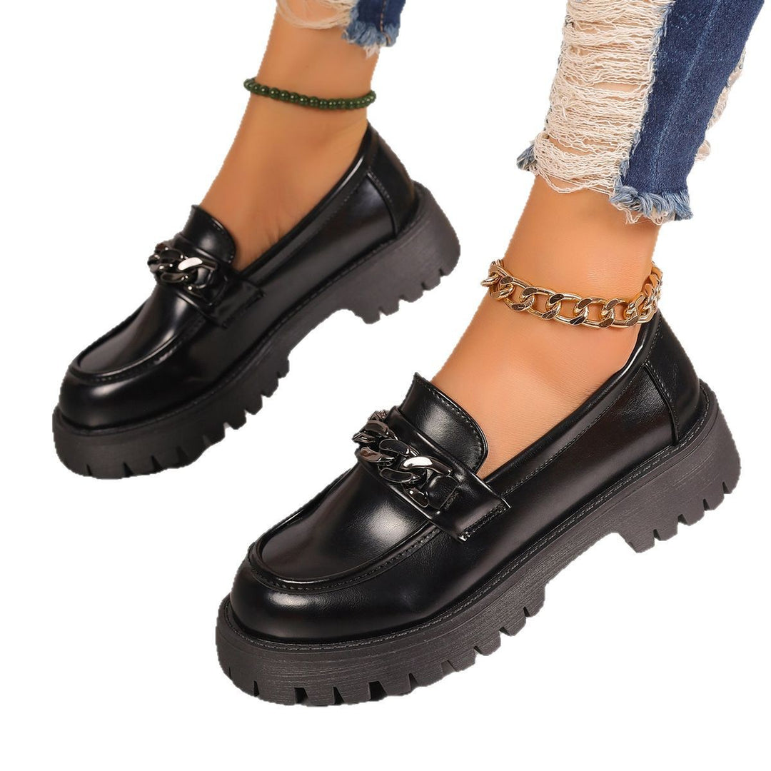 Ladies Chunky Loafers with chain application and robust profile Lune London