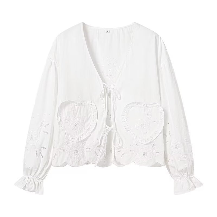 Blouse à broderies pour femmes avec ourlet à volants Chic & Stil
