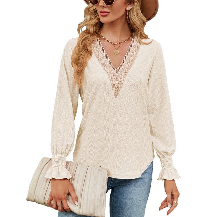 Loose shirt for women with a fine structure design Lune London