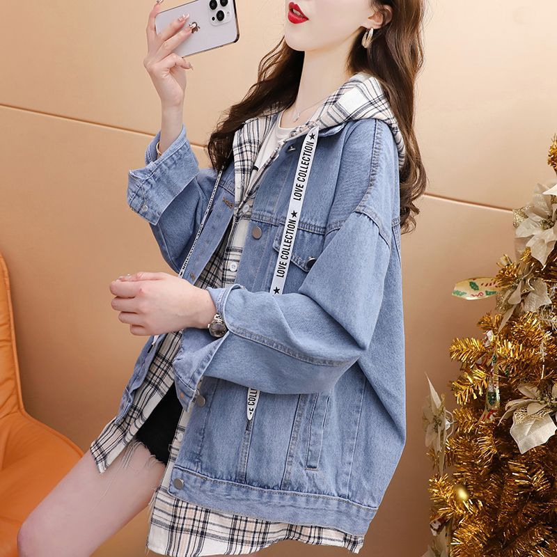Veste en denim décontractée et à la mode pour femmes avec capuche Chic & Stil