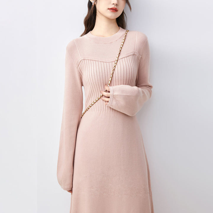 Elegant knitted dress for women with ribbed structure Lune London