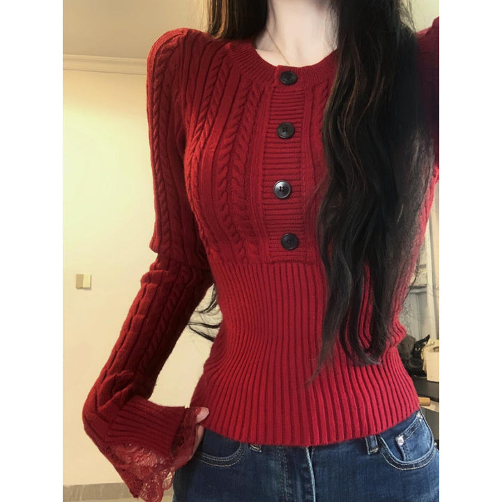 Pull en tricot pour femmes avec un motif de cable sophistiqué et des manches en dentelle romantiques Chic & Stil