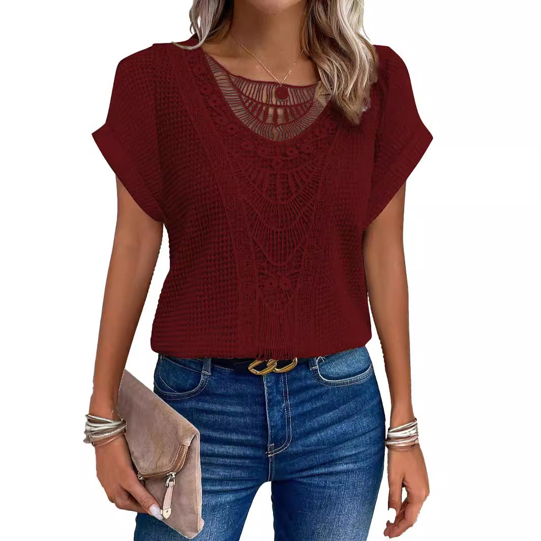 Top à encolure croisée pour dames avec un motif en crochet raffiné Lune London