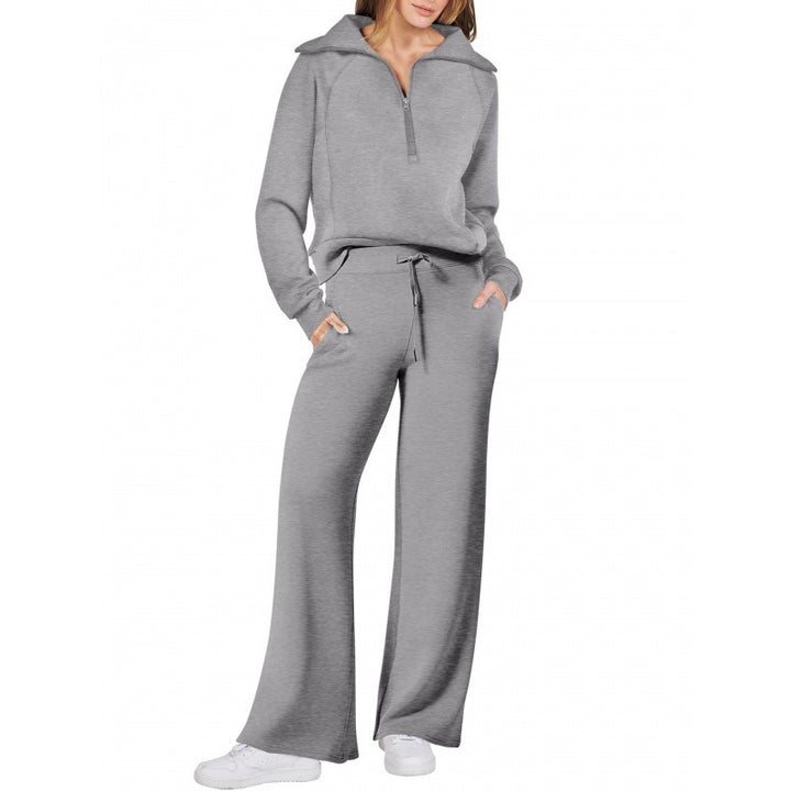 Ladies elegant fleece loungewear set with high collar Lune London