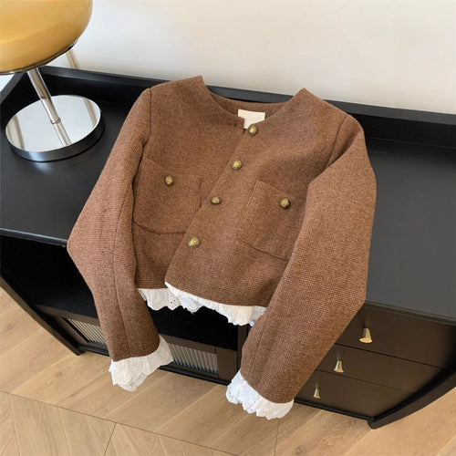 Veste courte à la mode pour femmes avec des accents en dentelle élégants Chic & Stil