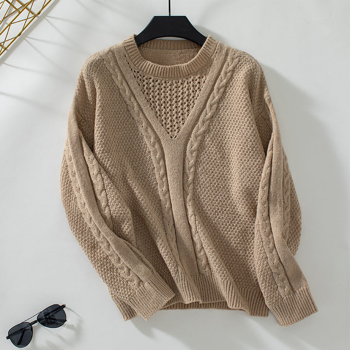 Knit sweater for women with modern V-neck and twist design Lune London