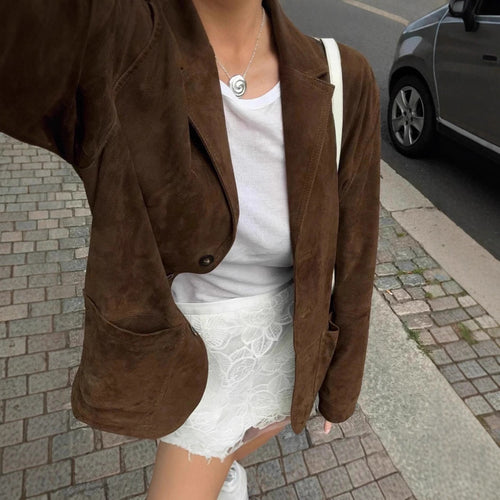 Elegant suede jacket for women with a practical cut Lune London