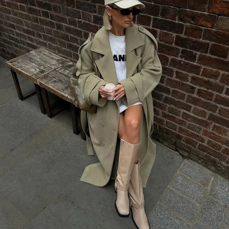 Manteau surdimensionné à la mode pour dames avec ceinture ajustable Chic & Stil