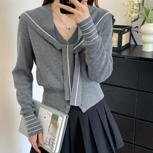 Cardigan femme avec col décoratif et détails de boutons Chic & Stil