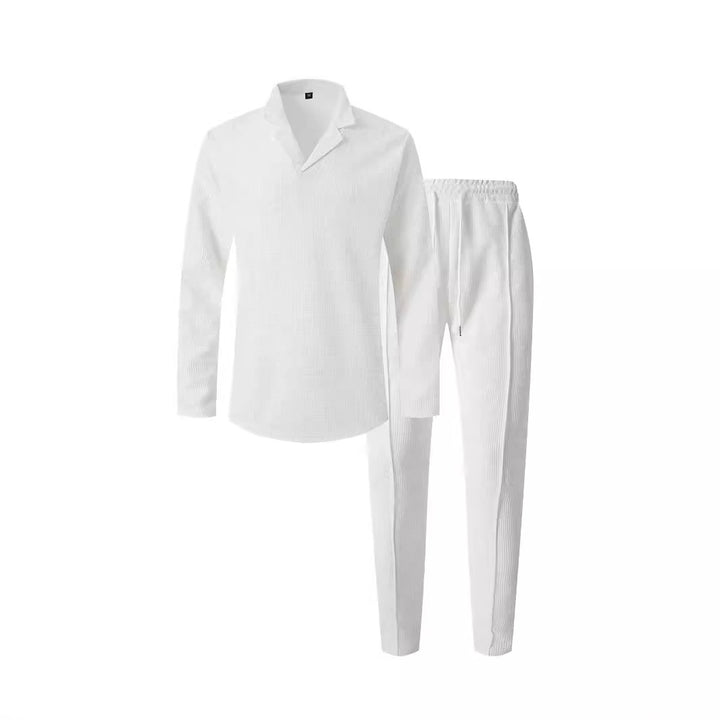 Elegant casual set for men with modern collar and comfortable pants Lune London