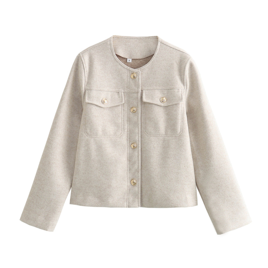 Veste blazer féminine tendance avec des boutons dorés et des poches plaquées Lune London