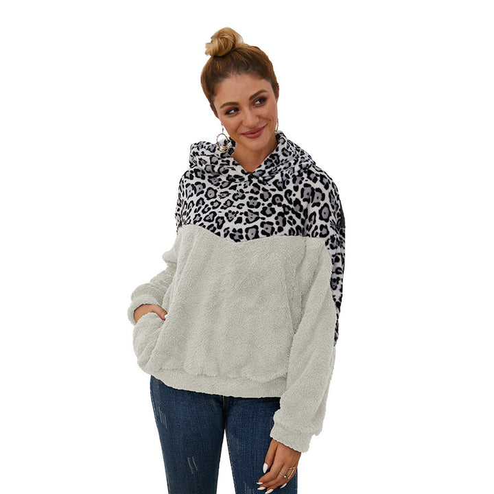 Ladies Comfortable Teddy Sweater with Hood and Chic Leopard Pattern