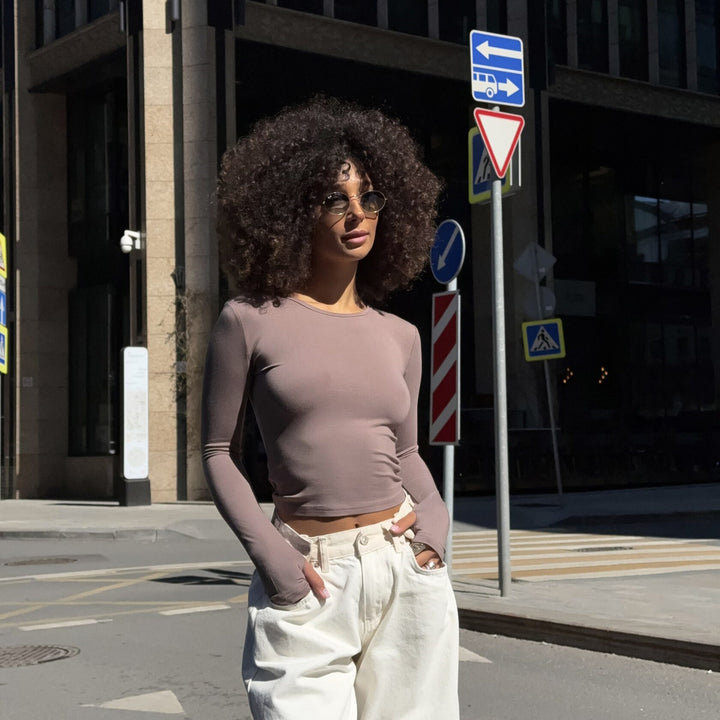 Fitted women's top in soft material with long sleeves Lune London