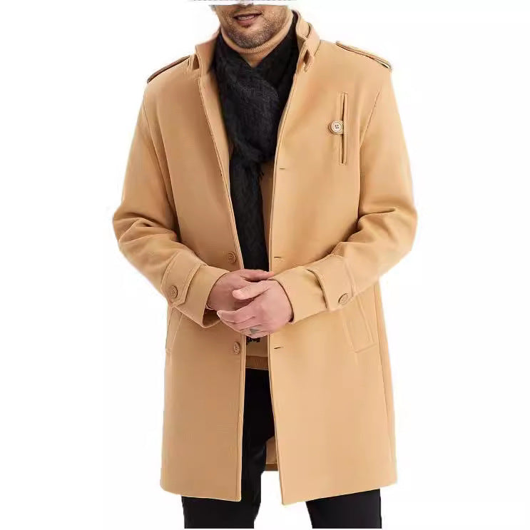 Elegant transitional coat for men with practical pockets and high collar Lune London