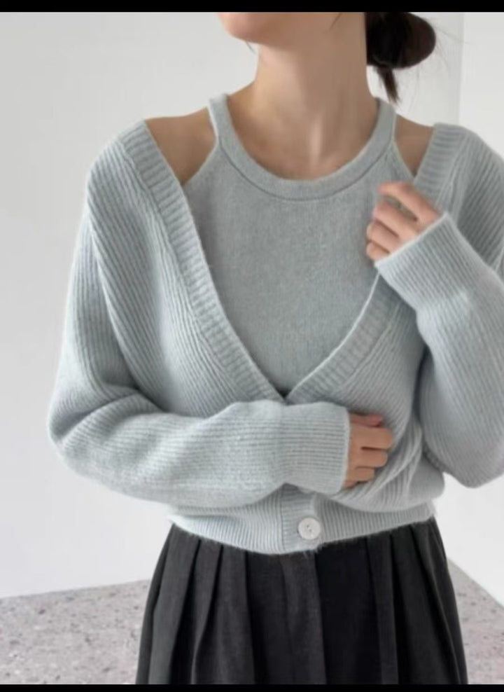 Knitted jacket for women with open cut and ribbed structure Lune London