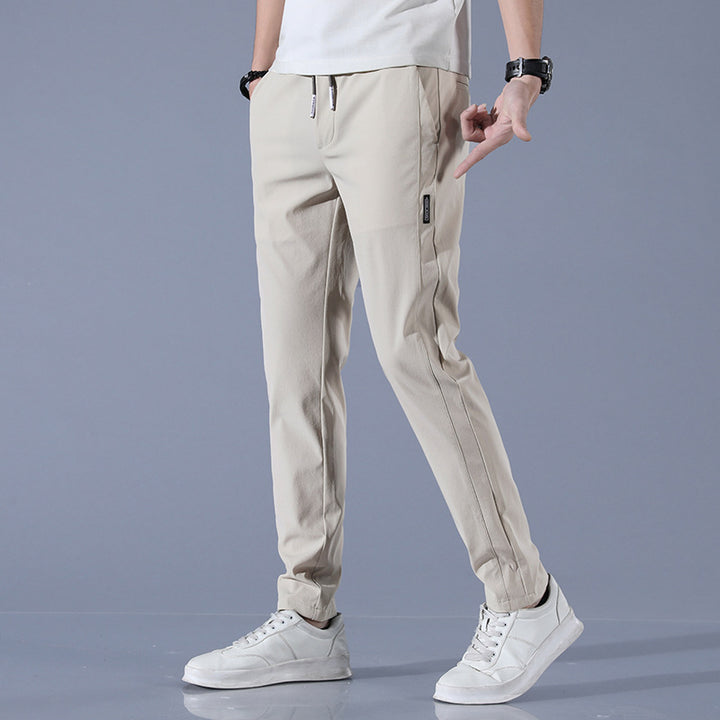 Men's sports pants with adjustable drawstring and zippered pockets on the sides Lune London