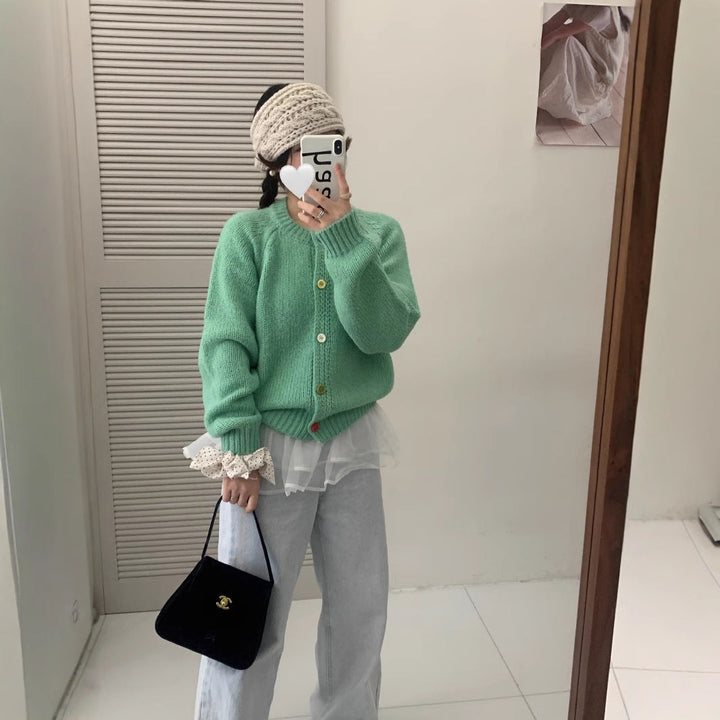 Women's Cozy Pullover with Colorful Buttons and Casual Cut Lune London