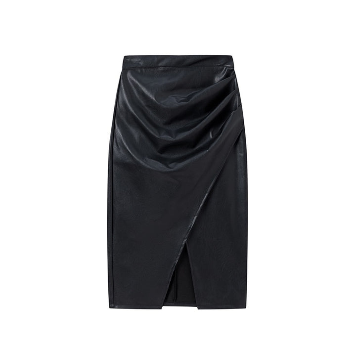 Chic and elegant draped midi skirt in faux leather for women